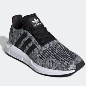 Adidas Men's Swift Run 1.0 SHOES Size 10 - NEW in Box